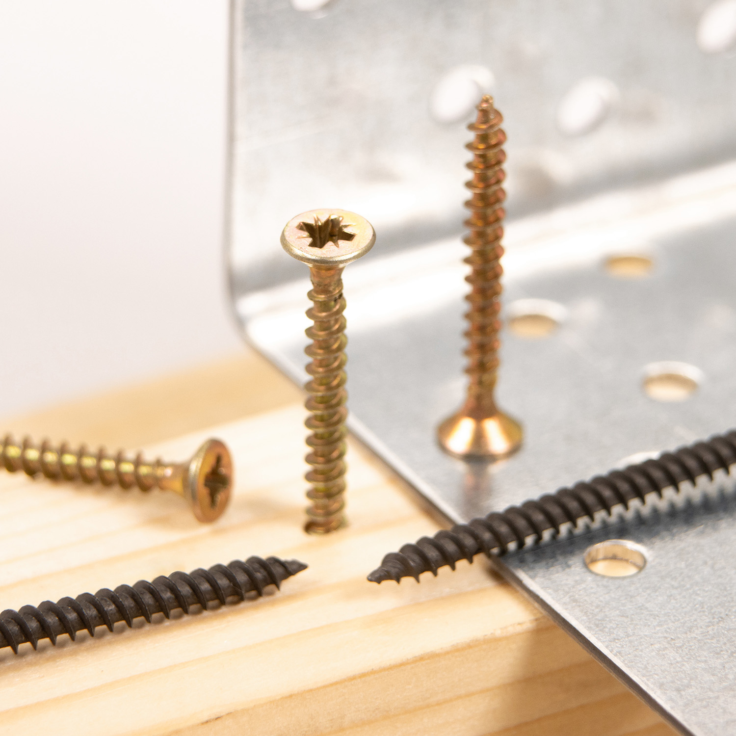 Шурупы жёлтые BROZEX пакет 4,5*35 (20шт) *10/100 Шурупы жёлтые BROZEX пакет 4,5*35 (20шт) *10/100