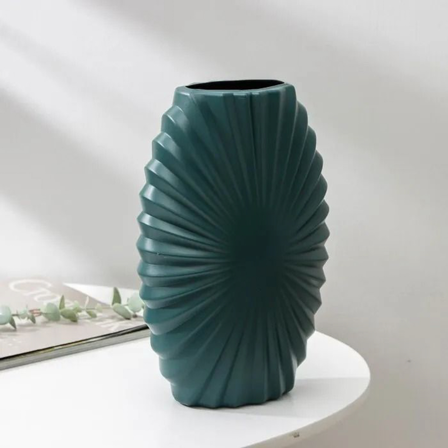 Ваза для цветов 9х18х27,5см, цвет МИКС   7560885 Ваза для цветов 9х18х27,5см, цвет МИКС   7560885