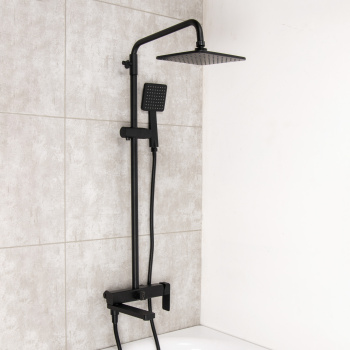 Смеситель д/ванны со стойкой для душа + ручной и тропический душ Fmark FS8745-22H черный *1