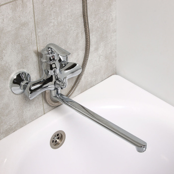 Смеситель универсальный Potato P22219, длинный излив, однорычажный