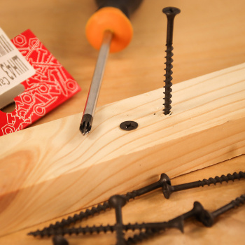 Саморезы по дереву BROZEX пакет 3,9*65 крупная резьба (15шт) *10/100