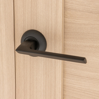 Ручка раздельная ЧЕРНЫЙ матовый H-14105-A-BLM Code Deco *1/18